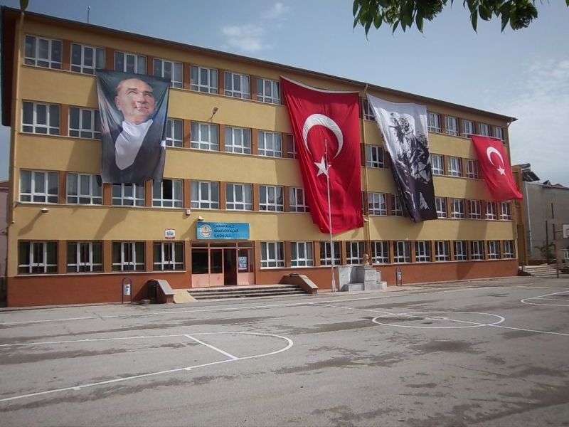 Anafartalar İlkokulu 