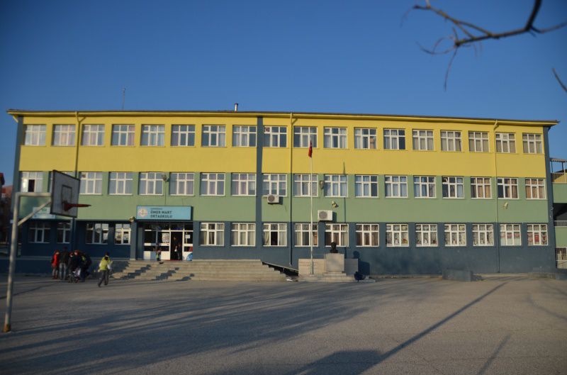 Ömer Mart Ortaokulu 