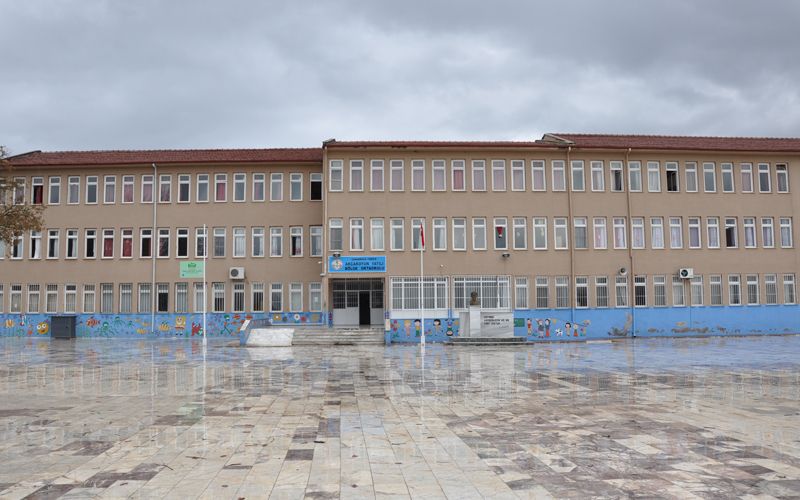 Akçakoyun Yatılı Bölge Ortaokulu 