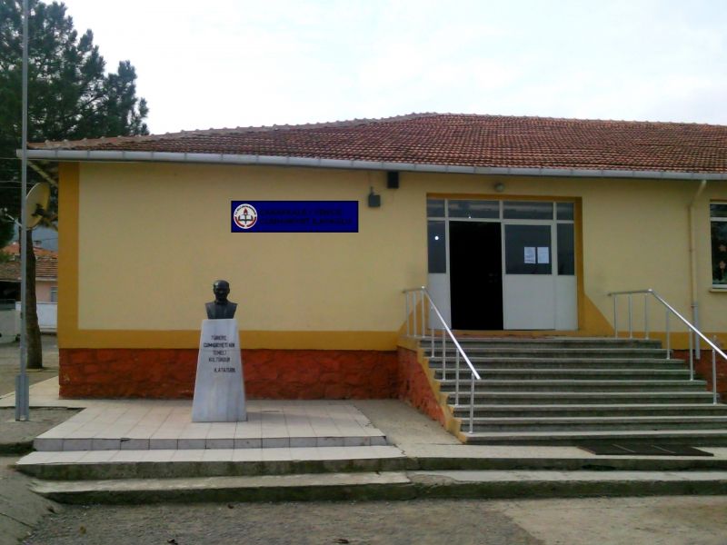 Cumhuriyet İlkokulu 