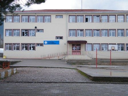 Atatürk Ortaokulu 