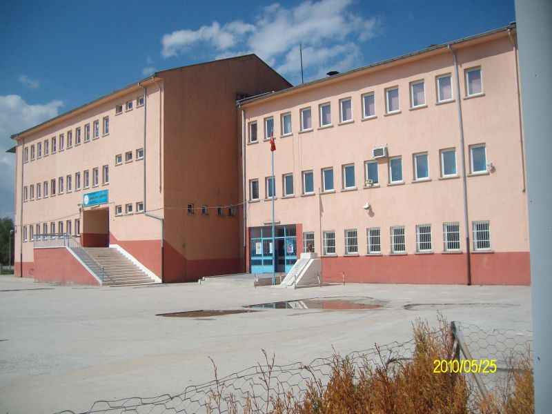 Çardaklı İlkokulu 