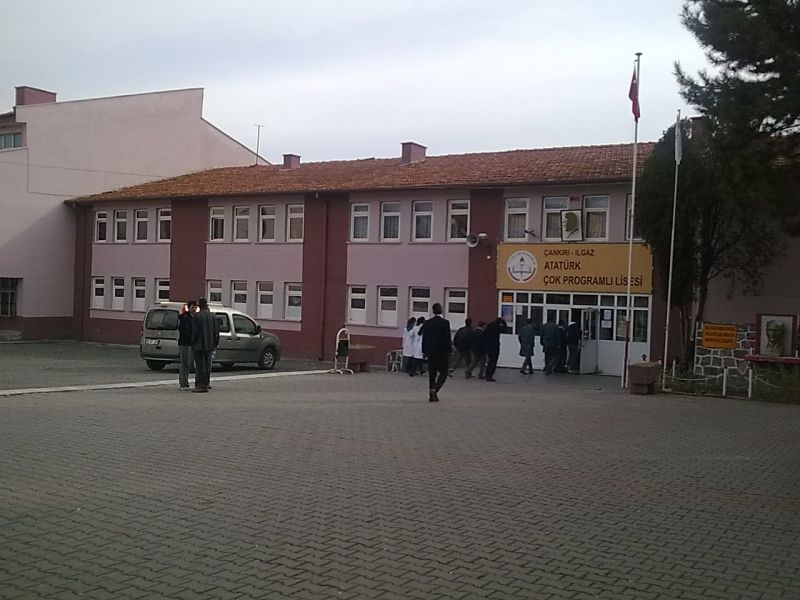Atatürk Çok Programlı Anadolu Lisesi 