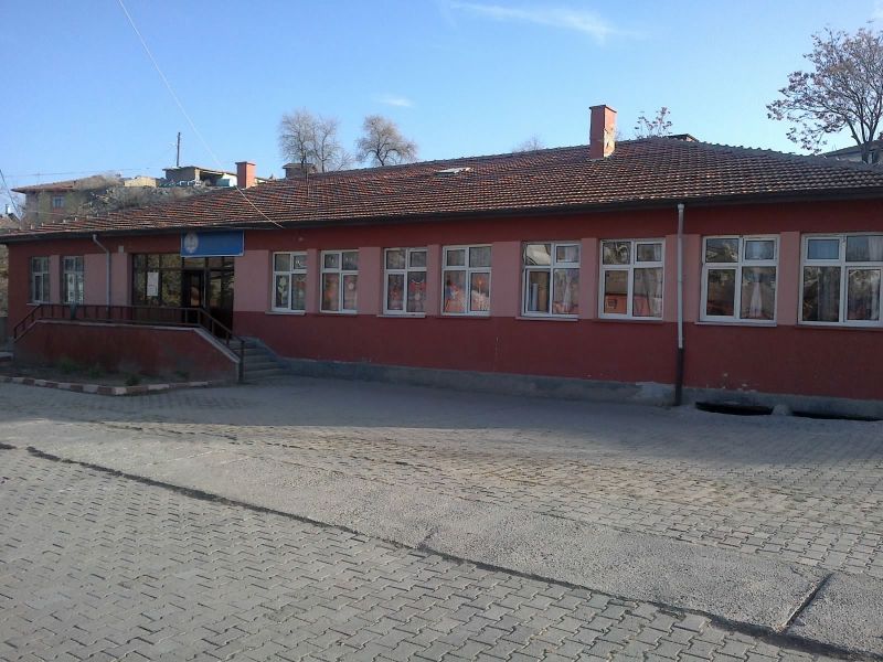 Yukarı Alegöz Şehit Adem Ballı İlkokulu 