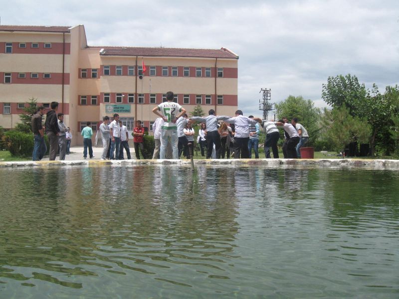 Gürhan Titrek Mesleki Eğitim Merkezi 