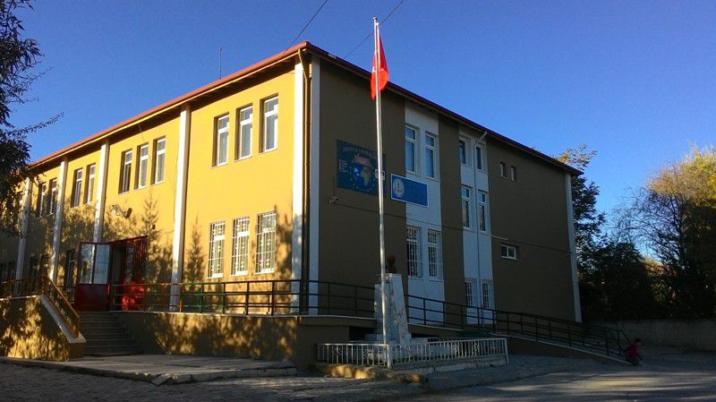 30 Ağustos Ortaokulu 