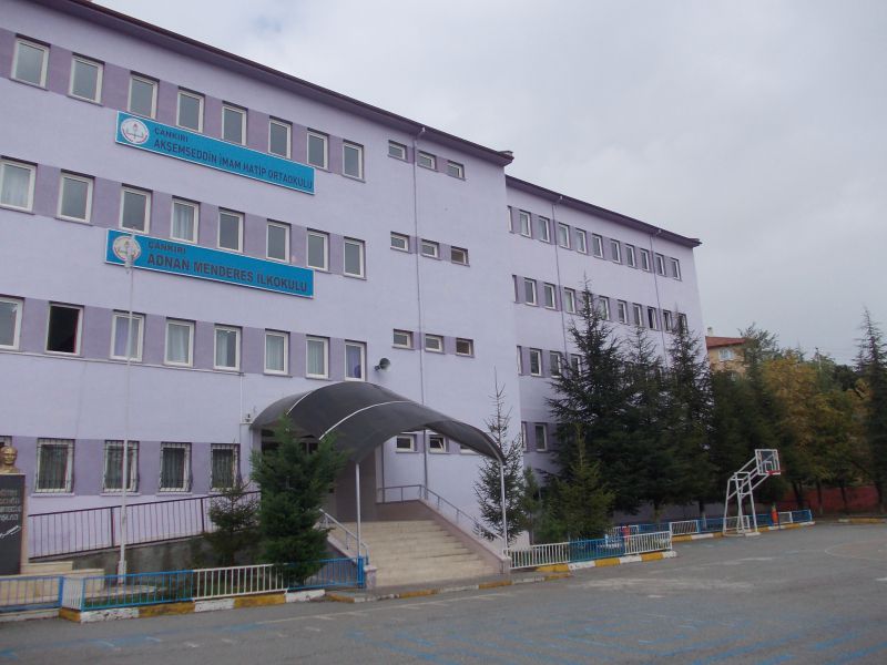 Kaymakam Sabahattin Çakır İlkokulu 