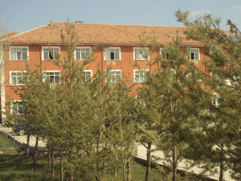 Orta Anadolu İmam Hatip Lisesi 