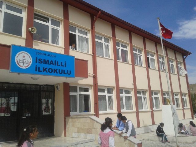 İsmailli İlkokulu 