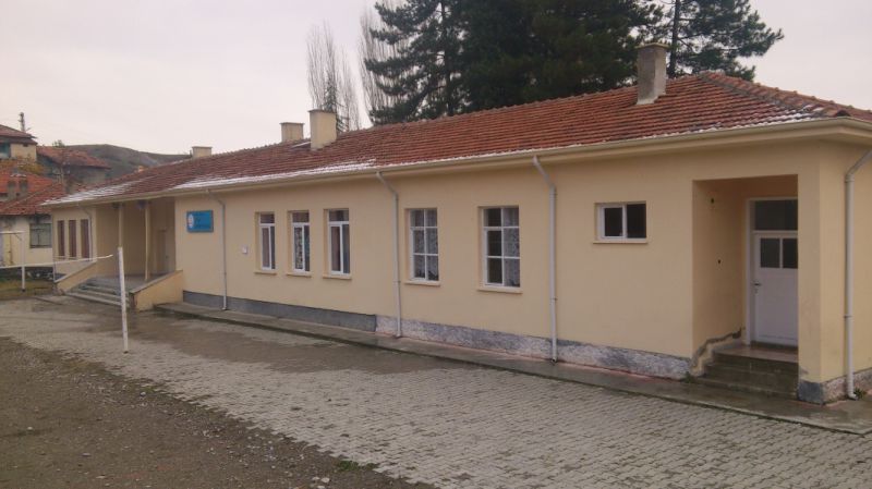 Çiftlik İlkokulu 