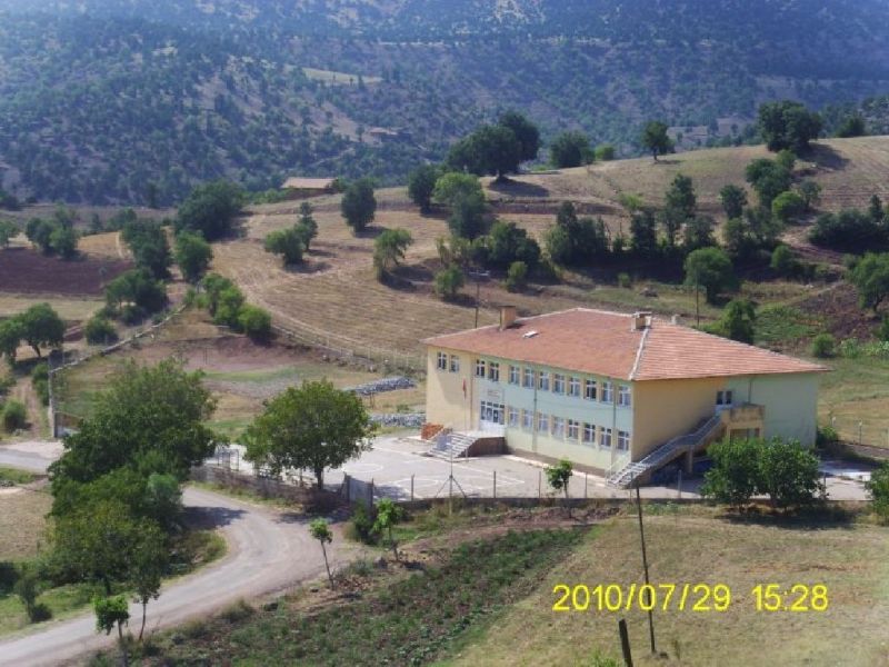 Çatkara Ahmet Koz İlkokulu 