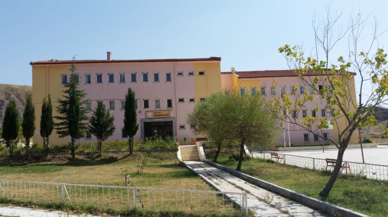 Danışmend Fen Lisesi 