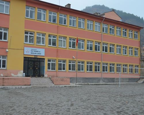 İskilip Sultan Hatun Mesleki Ve Teknik Anadolu Lisesi 