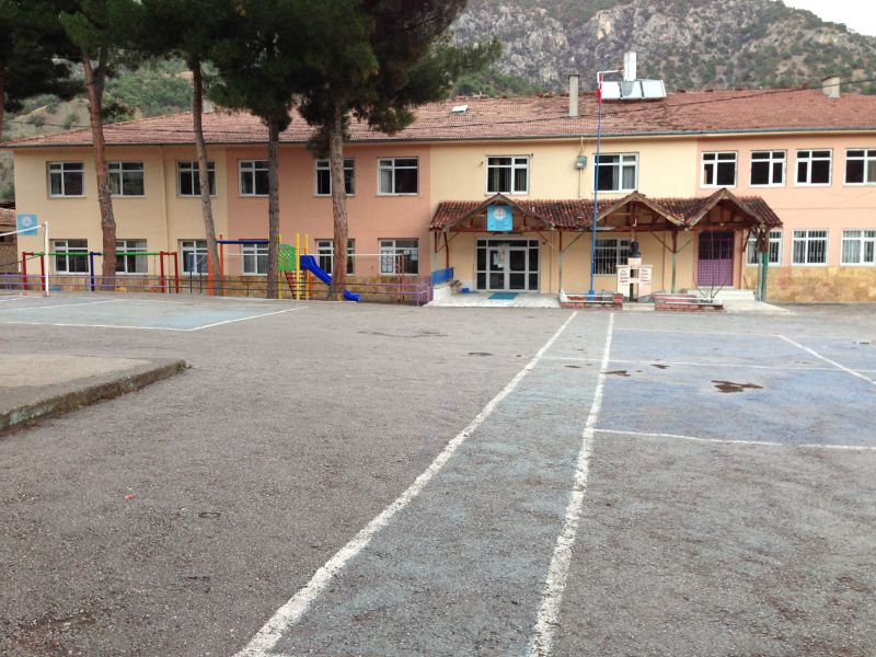 Hacıhamza Şehit Hasan Bahçevan İlkokulu 