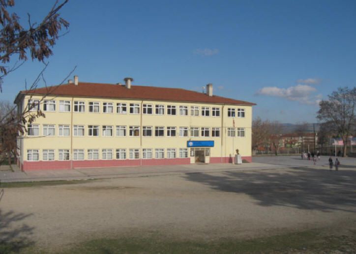 Atatürk Ortaokulu 