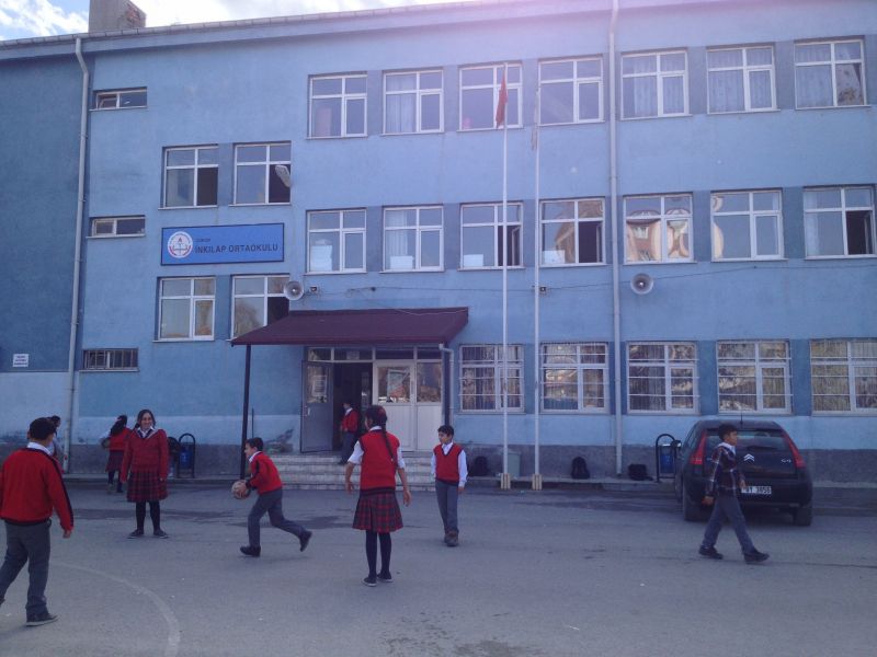 İnkılap Ortaokulu 