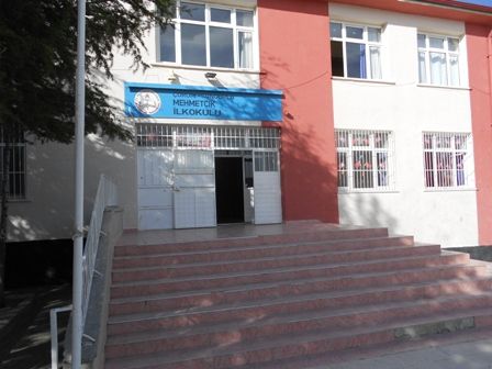 Mehmetçik İlkokulu 
