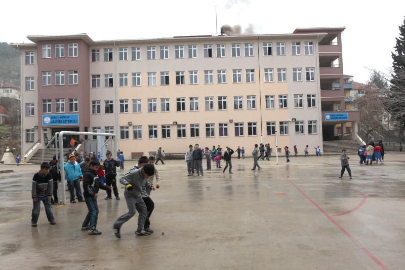Atatürk Ortaokulu 