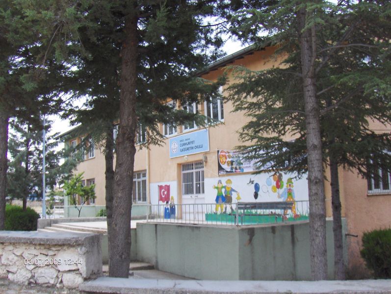 Cumhuriyet Ortaokulu 