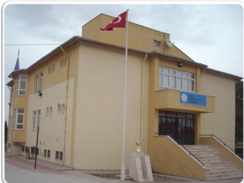 Çal İmam Hatip Ortaokulu 