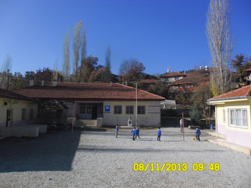 Çamlıbel İlkokulu 