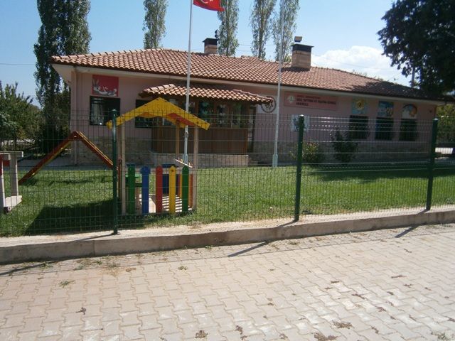 Okul Yaptırma Ve Yaşatma Derneği Anaokulu 