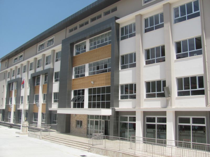 Servergazi İmam Hatip Ortaokulu 