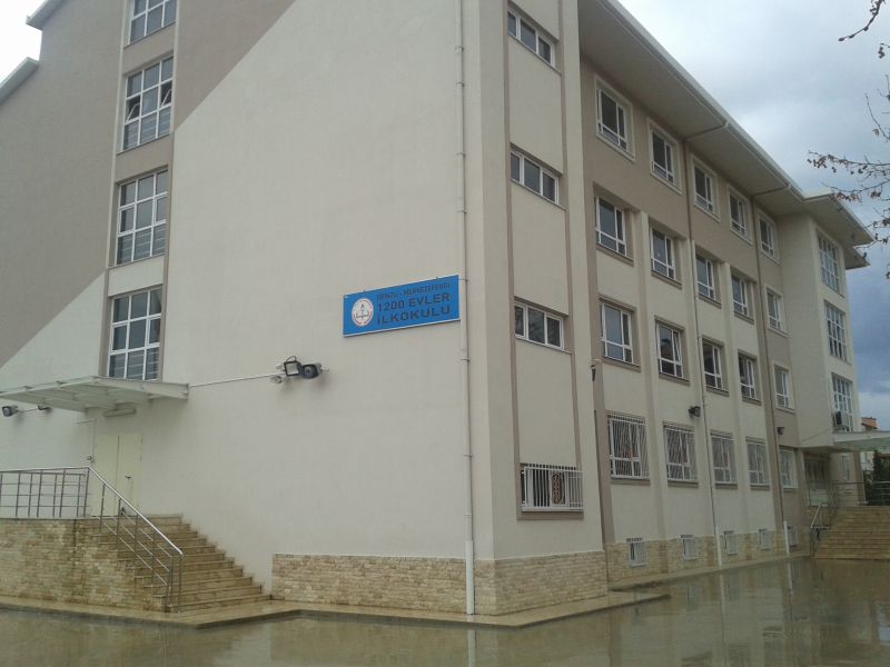 1200 Evler İlkokulu 