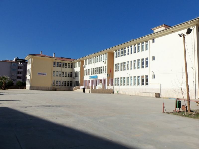Üçler Ortaokulu 