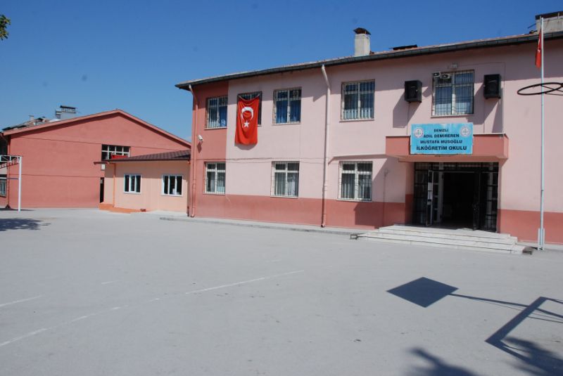 Adil Demireren Mustafa Musoğlu İlkokulu 