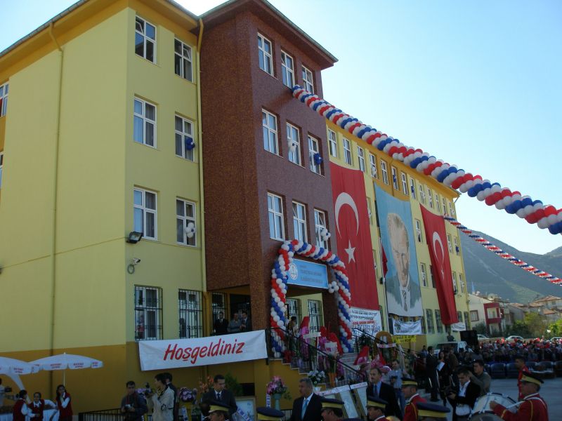 Denizli Ticaret Odası Ahi Sinan İlkokulu 