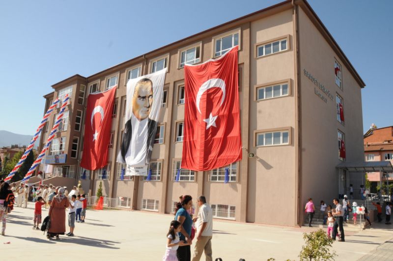 Saadet Erikoğlu İlkokulu 