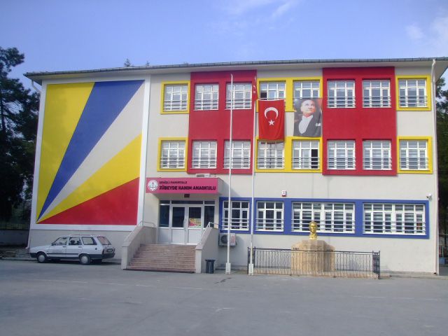 Zübeyde Hanım Anaokulu 