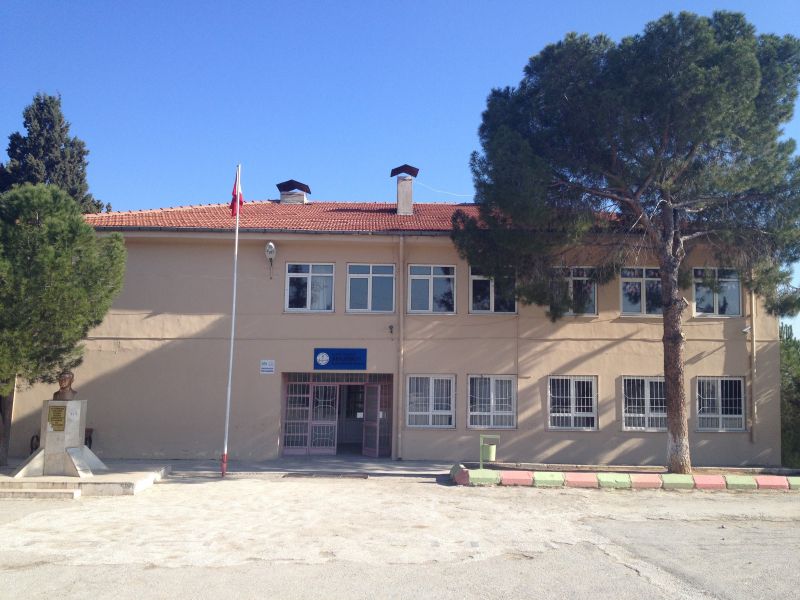 Beylerbeyi İlkokulu 