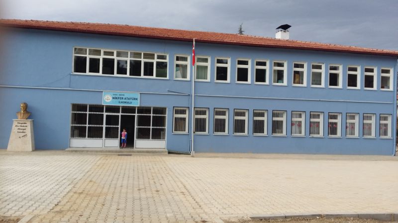 Nikfer Atatürk İlkokulu 