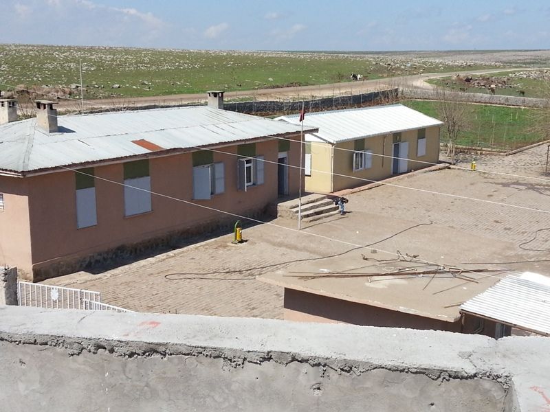 Damlakaya İlkokulu 