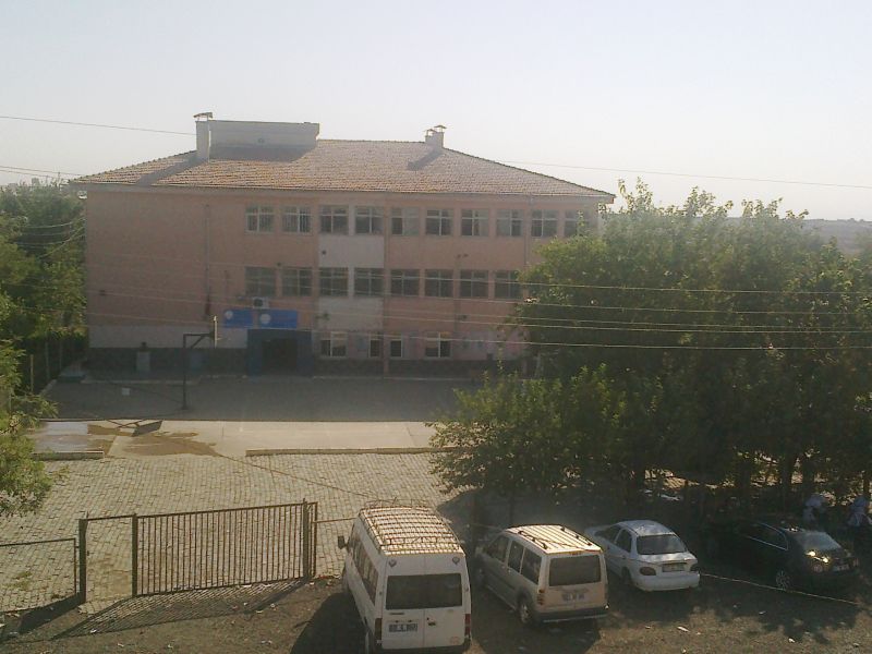 Serap Güzeli Şehit Cengiz Topel Ortaokulu 