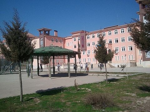 Şefkat Mesleki Ve Teknik Anadolu Lisesi 