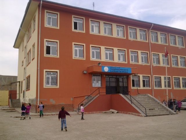 Yukariharim İlkokulu 