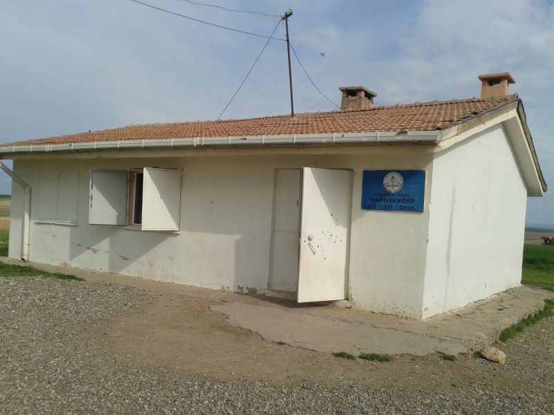 İsapinar İlkokulu 