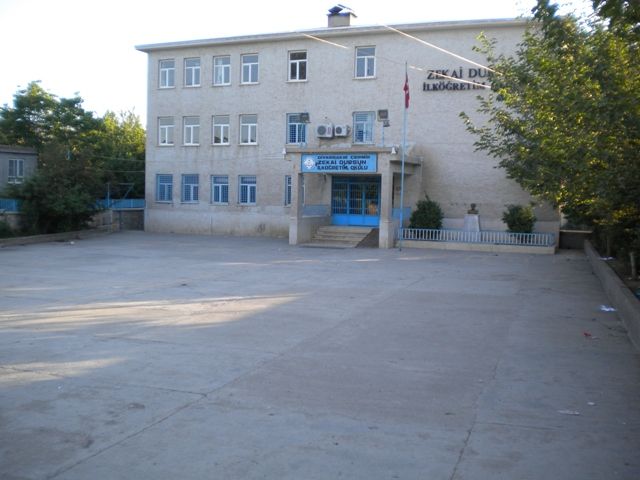 Zekai Dursun İlkokulu 