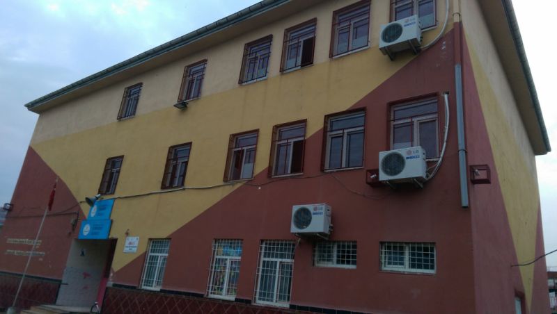 Cumhuriyet İlkokulu 
