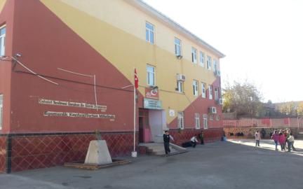 Cumhuriyet Ortaokulu 