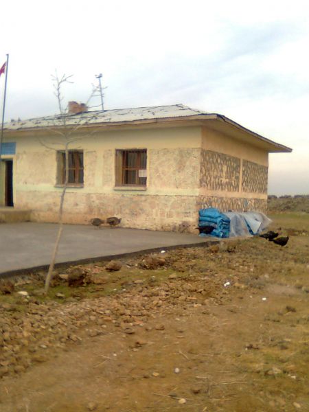 Ballıbaba Köyü Muratcık Mezrası İlkokulu 