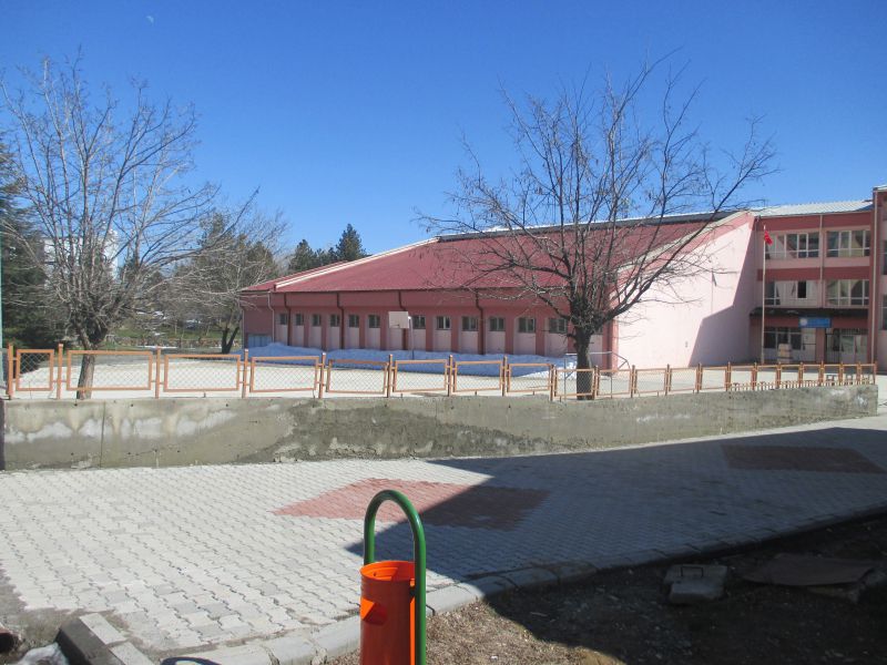 Yeniköy İlkokulu 