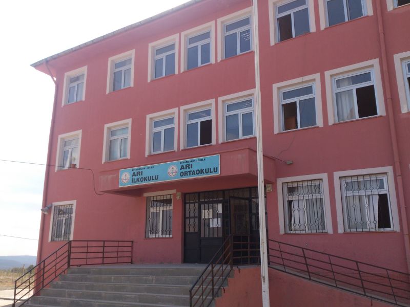 Ari İlkokulu 