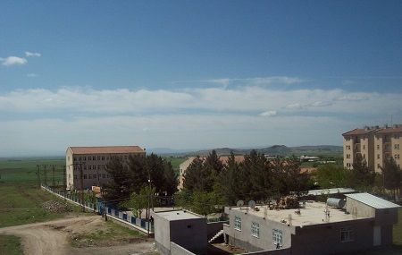 Ergani Şehit Jandarma Pilot Yüzbaşı Lütfü Gün Teknik Ve Endüstri Meslek Lisesi 