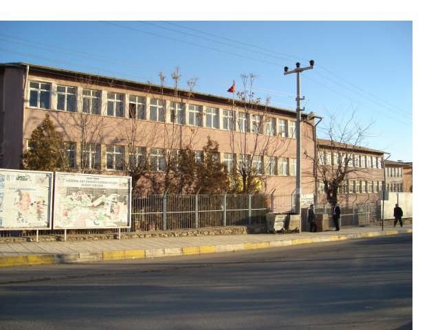 Ergani Anadolu Lisesi 