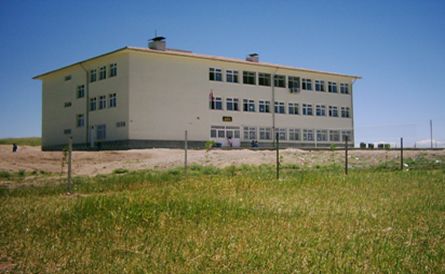 Varınca İlkokulu 