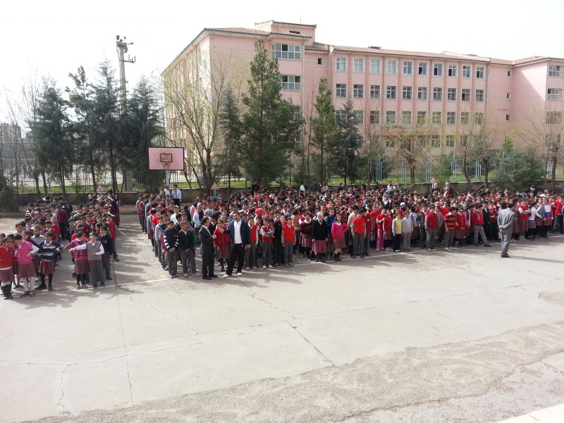 Şehit Jandarma Üsteğmen Tevfik Pehlivan Ortaokulu 